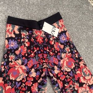 NWT Zara Jacquard Print Pants